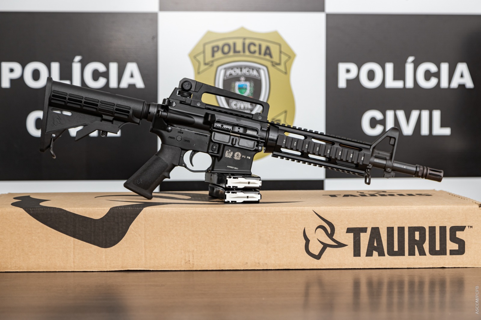 17032023 - 50 FUZIS Delegado-geral repassa armas de grosso calibre para DRACO e GOE (4).jpg