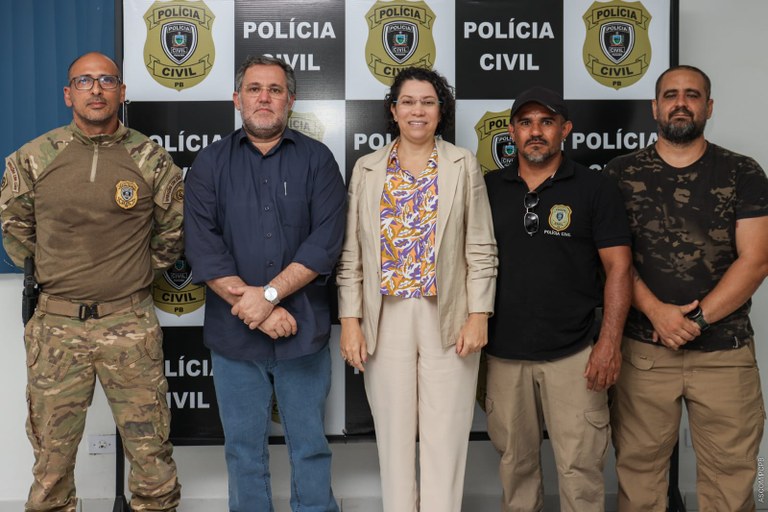 02022023 - Delegado-Geral recebe policiais para anunciar implantação de Canil na Polícia Civil da Paraíba (2).jpeg