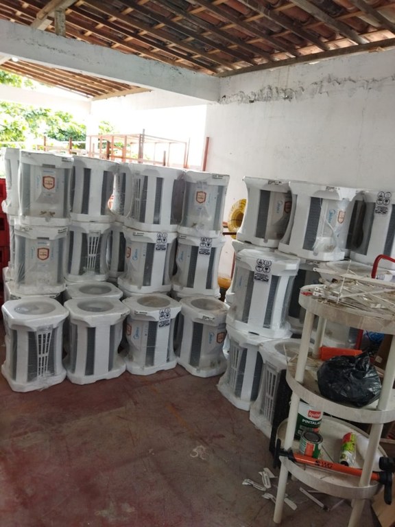 120621 - Polícia Civil apreende carga de ar-condicionado roubada em Pernambuco (1).jpeg