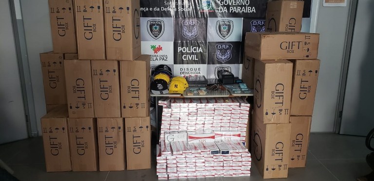 01042021 - Polícia Civil apreende cerca de 20 mil carteiras de cigarros contrabandeados (2).jpeg