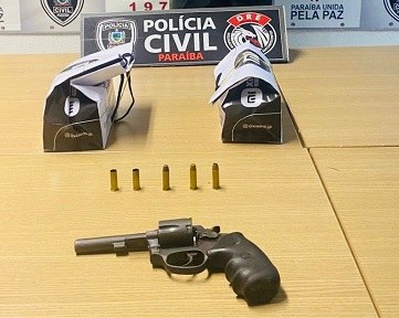 Polícia Civil prende dois que praticavam assaltos contra Motoboys em João Pessoa.jpg